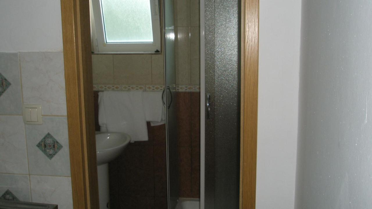 Guesthouse Marija Podstrana Exterior photo